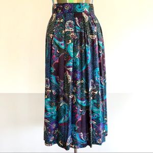 💅🏻VINTAGE Pleated Paisley Midi Skirt